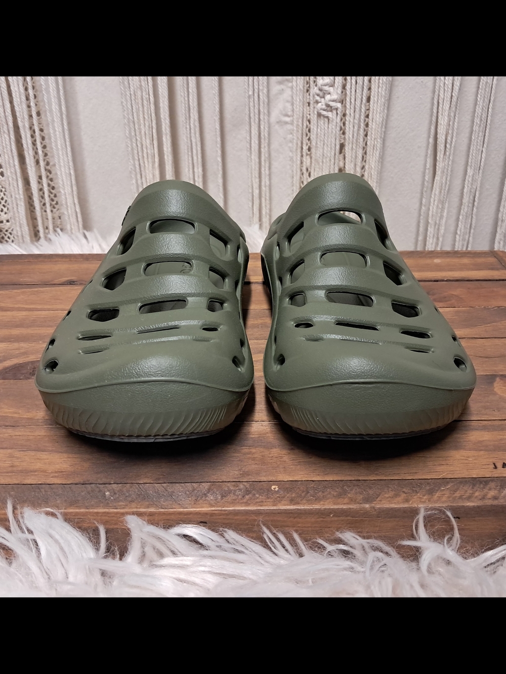 Oboz Whakata Coast Recovery Clogs Unisex Olive Green Camp Slide Mules Size 8 - Picture 9 of 10